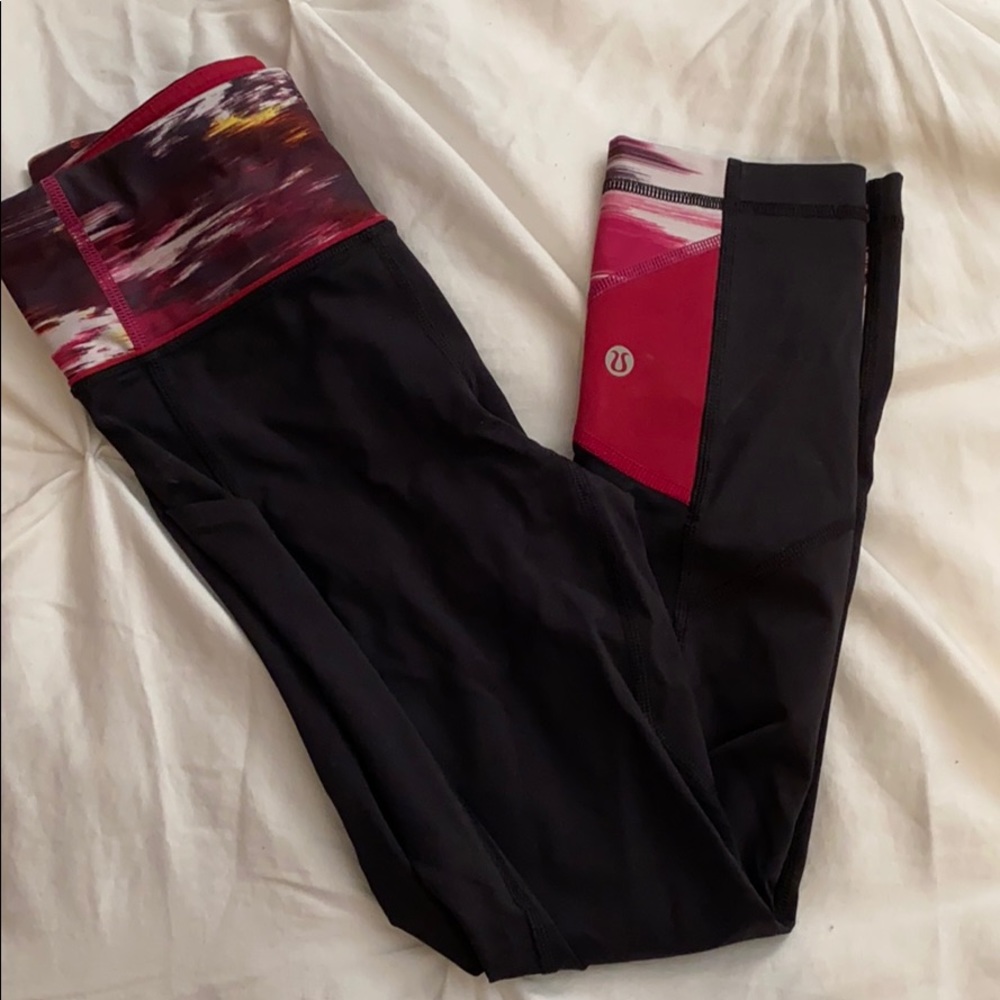 LuluLemon athletic leggings